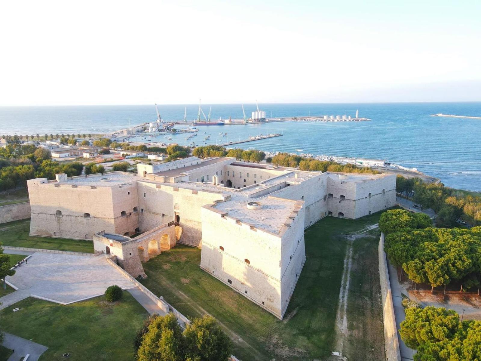 Cd Romanello Barletta Bagian luar foto